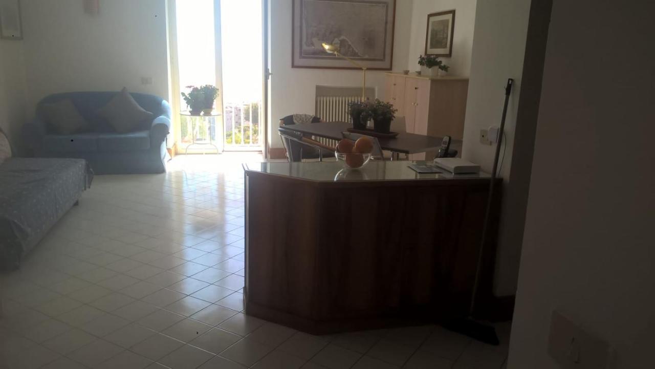 Posillipo: Soggiorno D'Incanto Lägenhet Neapel Exteriör bild