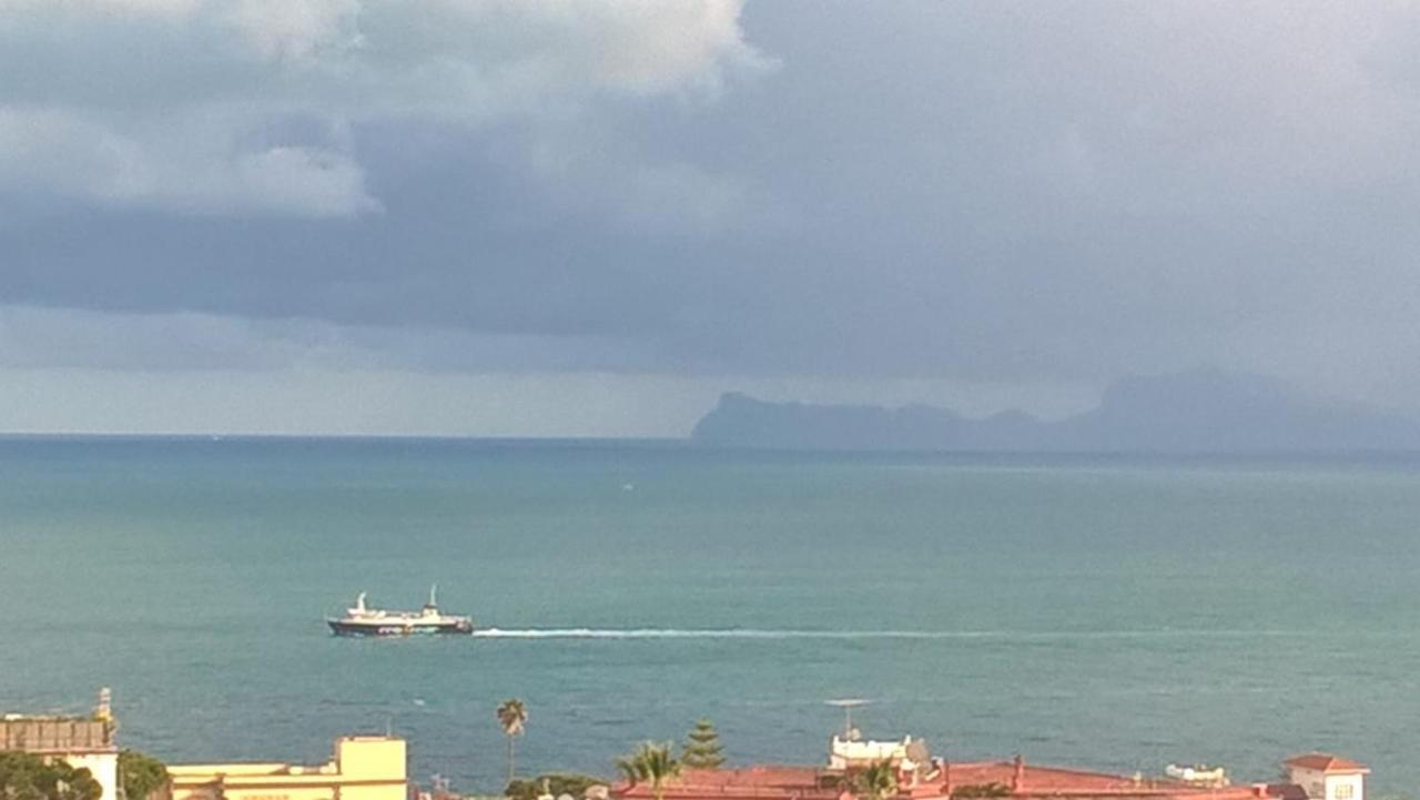 Posillipo: Soggiorno D'Incanto Lägenhet Neapel Exteriör bild
